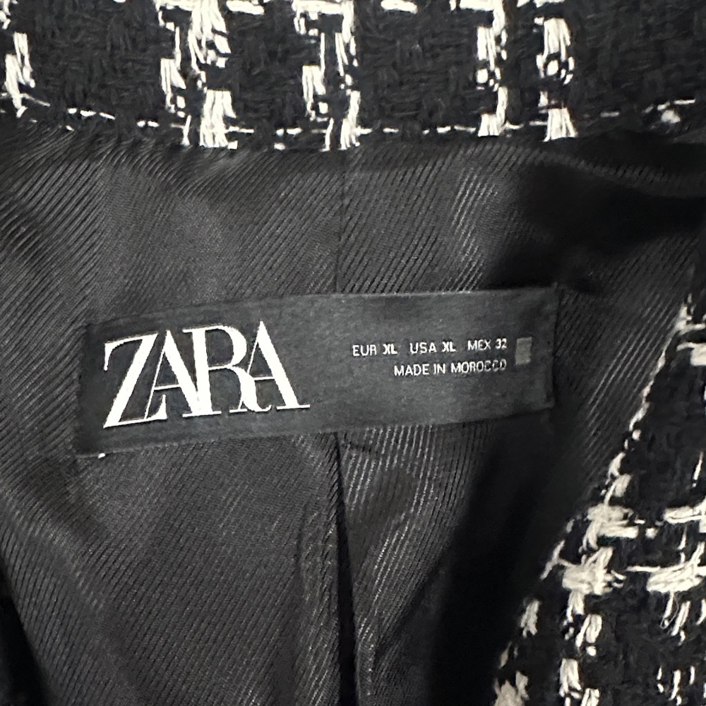 Zara Black and White Tweed Plaid Blazer Coat - Picture 9 of 12